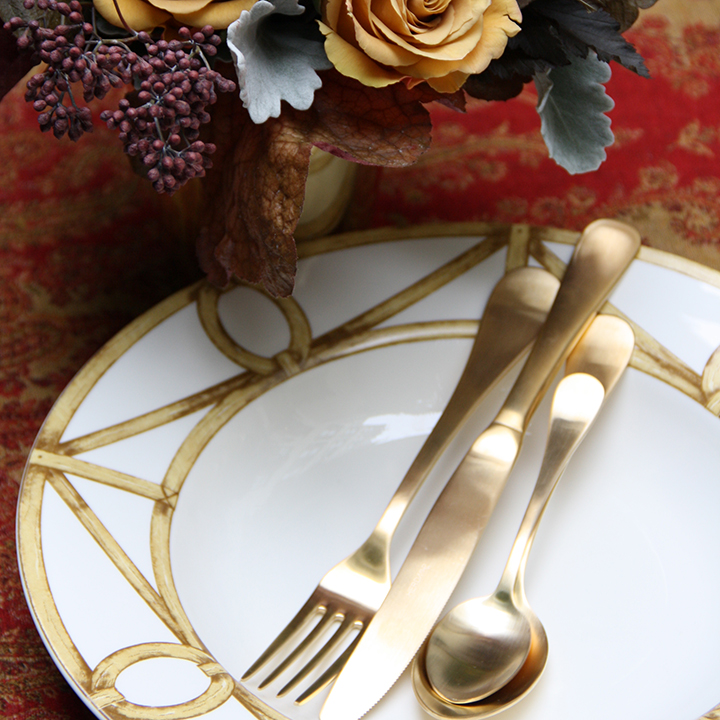 Charlotte Moss for Pickard China place setting