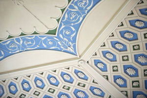 Blue and White: ceiling