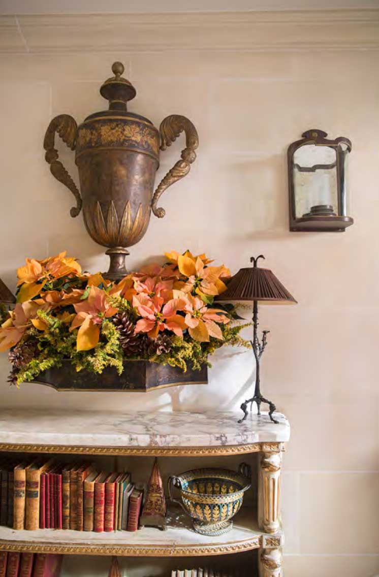 Flower arrangement: Decorating for the Holidays with Charlotte Moss